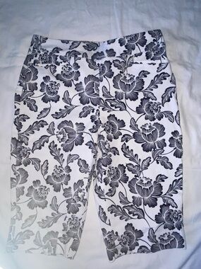 Chico's Black and White Floral Shorts